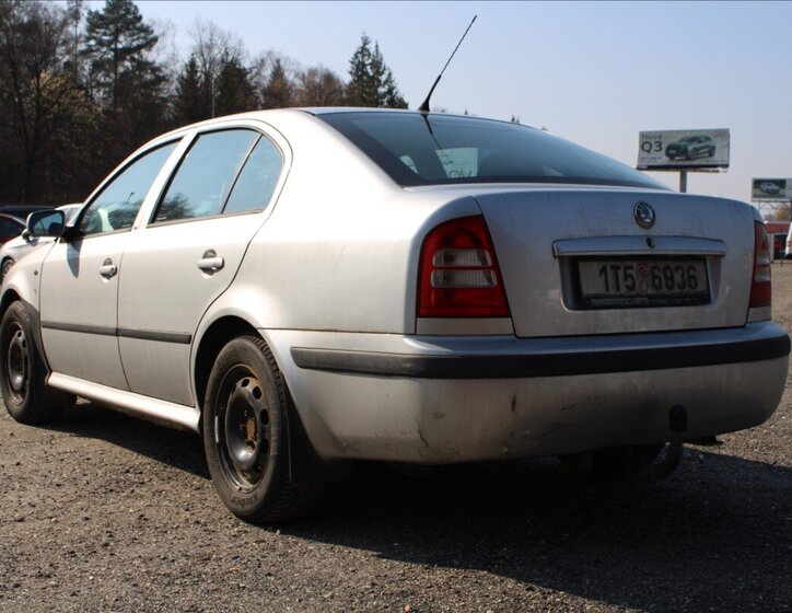 Škoda Octavia Liftback 1,6 l 74 kw