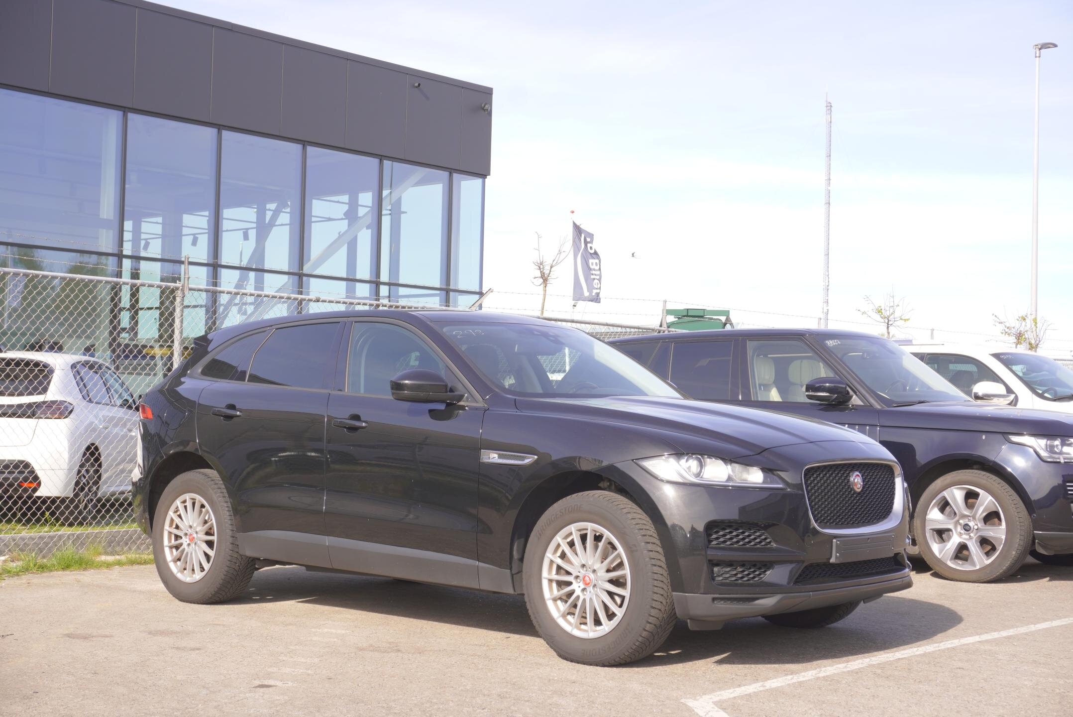 Jaguar F-Pace SUV / Terénní 2,0 l 184 kw