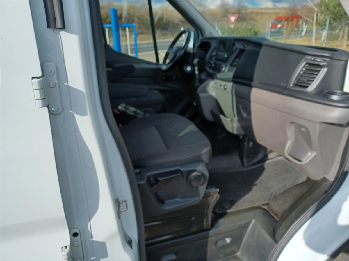Ford Transit Valník 2,0 l 125 kw