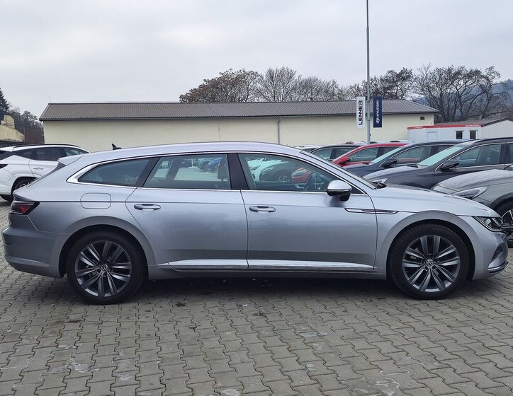Volkswagen Arteon Kombi 2,0 l 147 kw