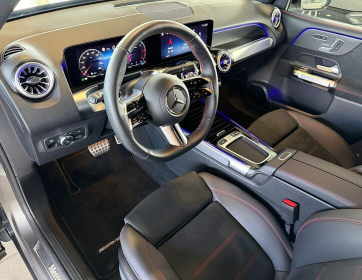 Mercedes-Benz GLB 12