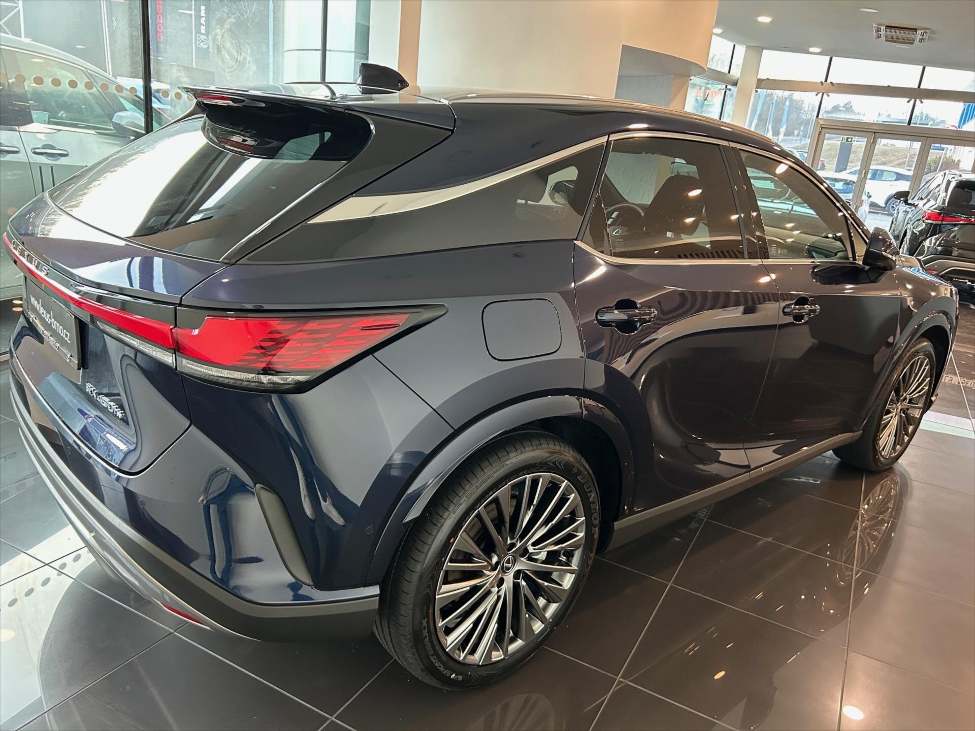 Lexus RX 450h+ SUV 2,5 l 227 kw