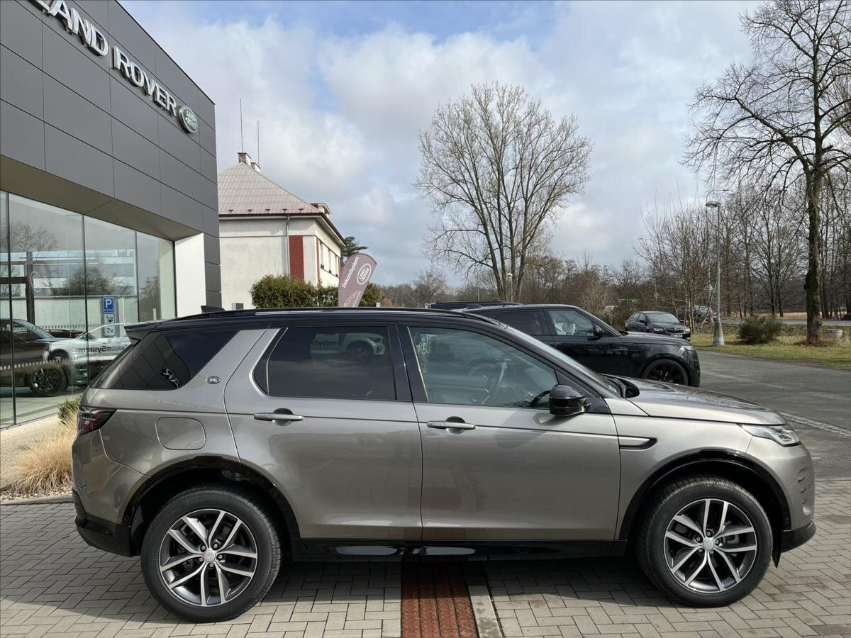 Land Rover Discovery Sport SUV 2,0 l 147 kw