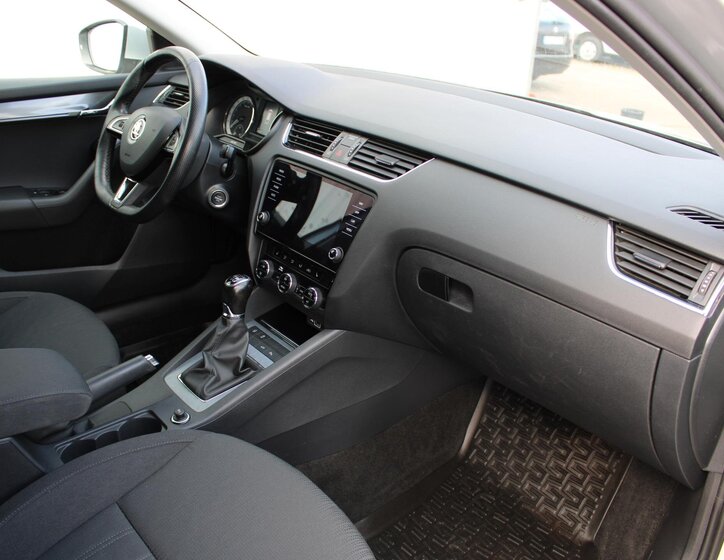 Škoda Octavia Kombi 2,0 l 110 kw