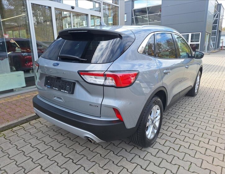 Ford Kuga SUV 2,5 l 165 kw