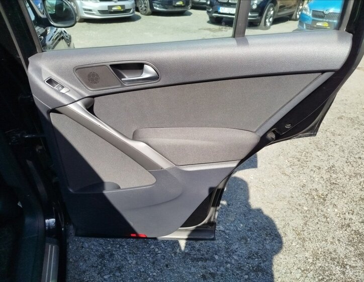 Volkswagen Tiguan SUV 2,0 l 103 kw