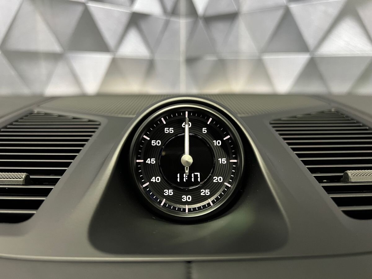 Porsche Cayenne SUV / Terénní 4,0 l 349 kw