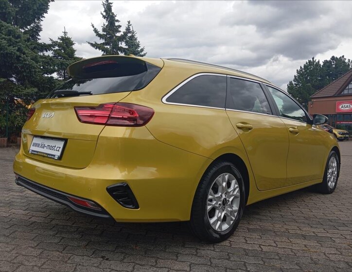 KIA Ceed Kombi 1,5 l 118 kw