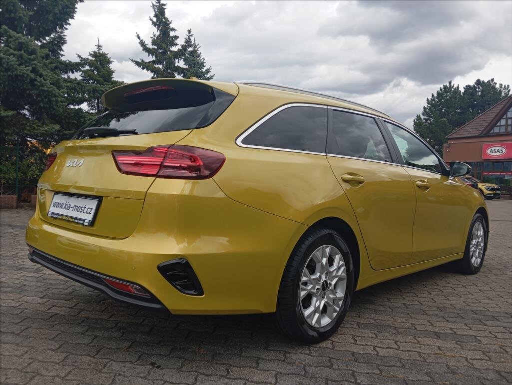 KIA Ceed Kombi 1,5 l 118 kw