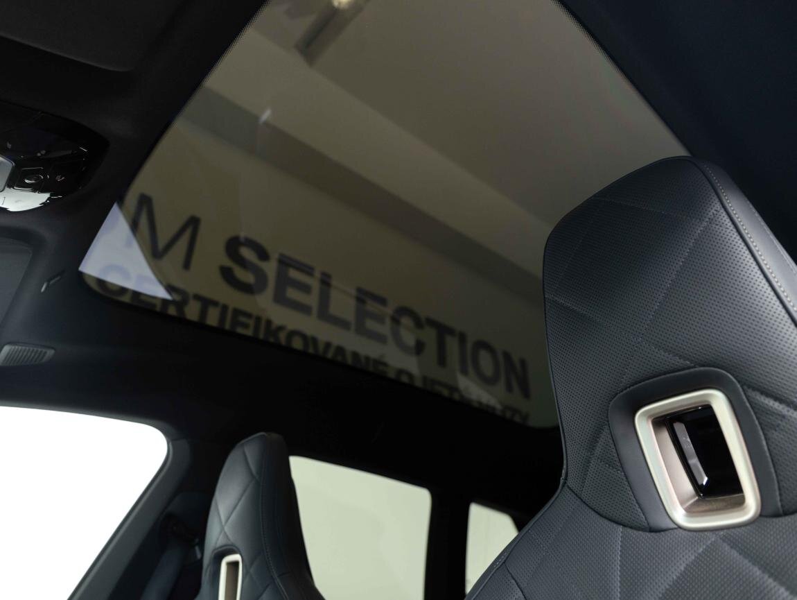 BMW iX SUV 0,0 455 kw