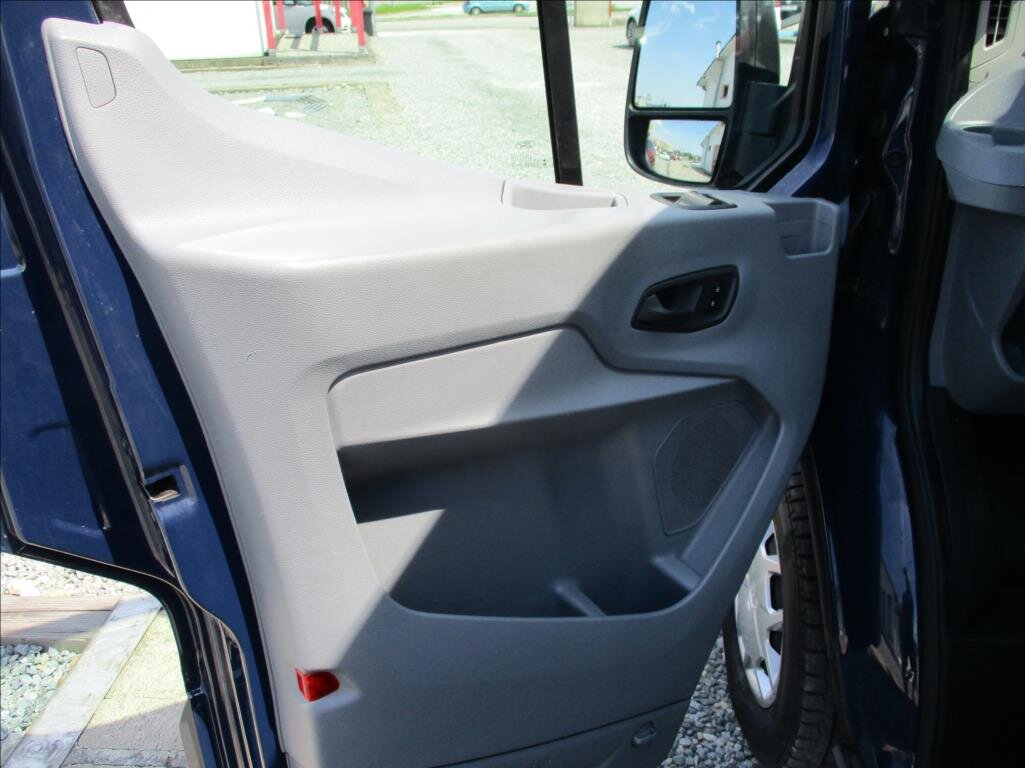 Ford Transit Skříň 2,0 l 96 kw
