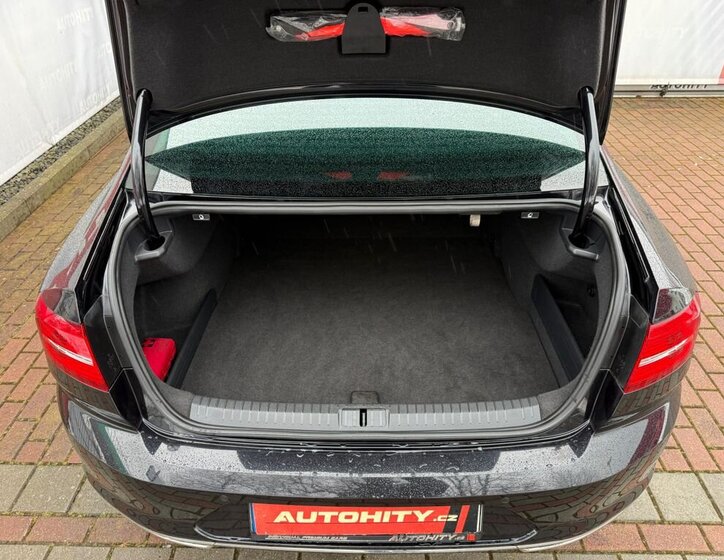 Volkswagen Passat Sedan 2,0 l 110 kw