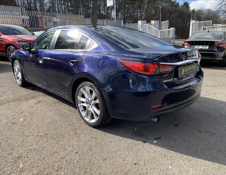 Mazda 6 Sedan / Limuzína 2,2 l 129 kw