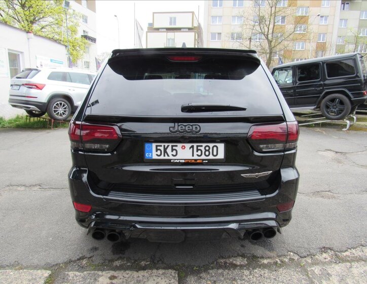 Jeep Grand Cherokee SUV / Terénní 6,2 l 527 kw