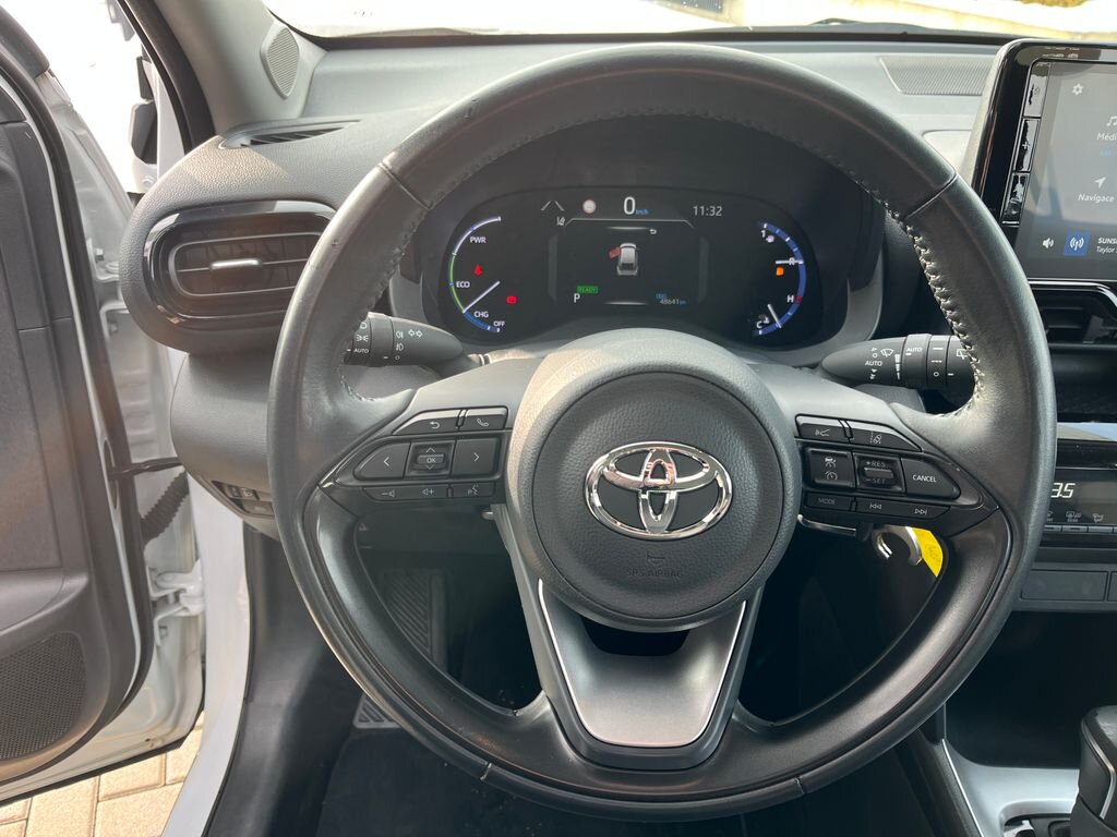 Toyota Yaris Cross SUV 1,5 l 68 kw