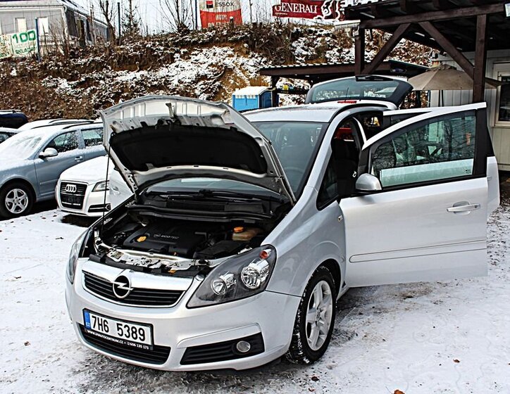 Opel Zafira 28