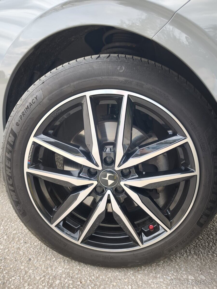 DS Automobiles DS4 Kombi 1,6 l 133 kw
