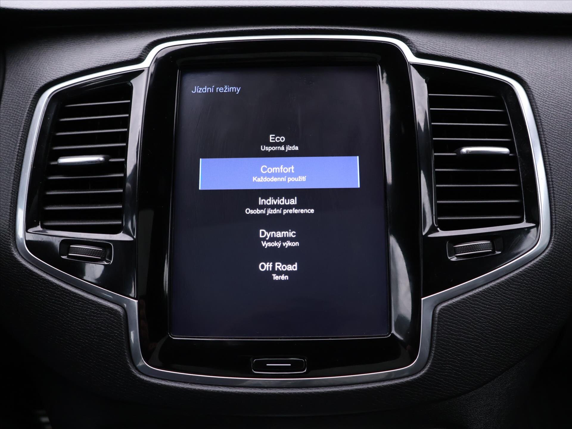 Volvo XC90 SUV 2,0 l 173 kw