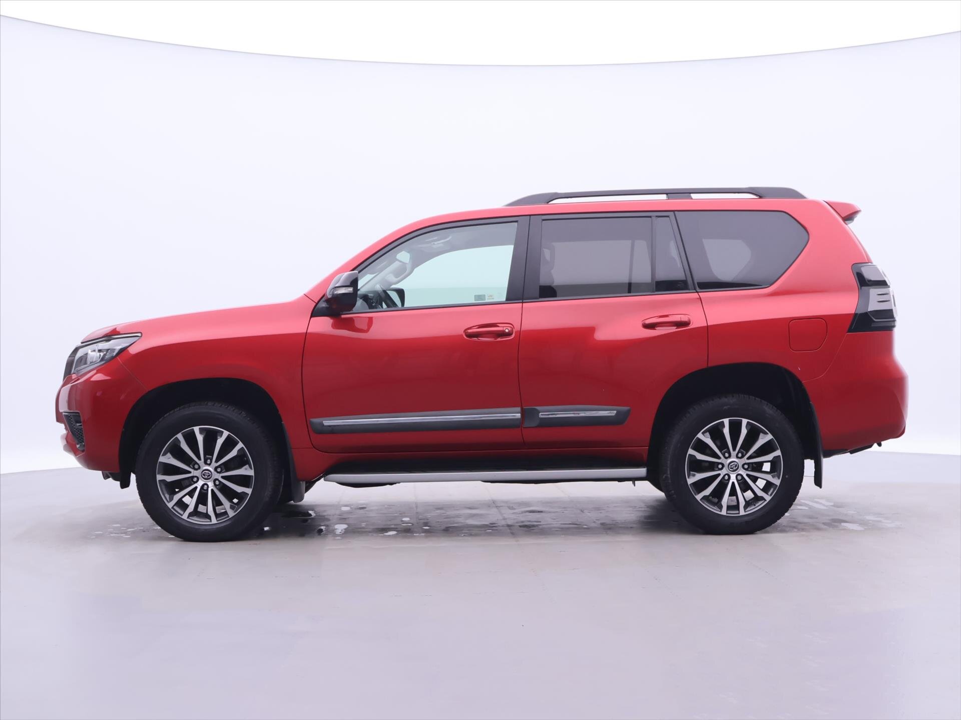 Toyota Land Cruiser SUV / Terénní 2,8 l 150 kw