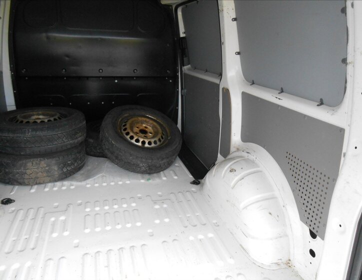 Volkswagen Transporter 12