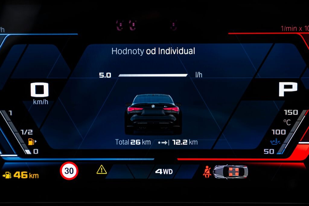 BMW M4 Kupé 3,0 l 390 kw