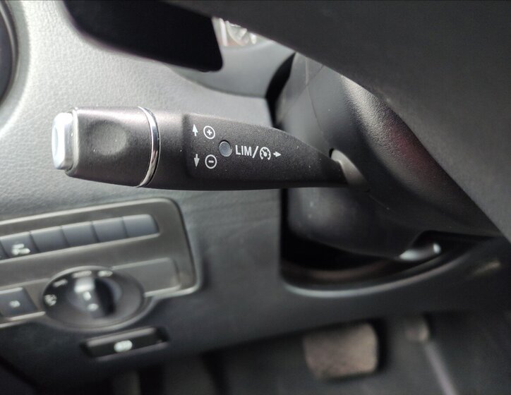 Mercedes-Benz Vito Kombi 2,0 l 120 kw