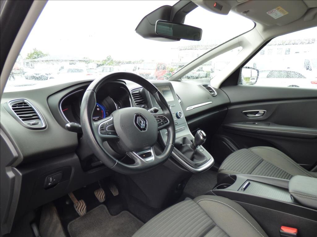 Renault Scénic MPV 1,5 l 81 kw