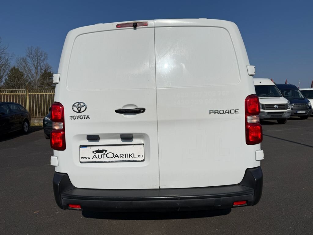 Toyota ProAce Skříň 2,0 l 90 kw
