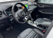 MG EHS SUV 1,5 l 119 kw