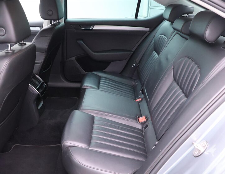 Audi A6 Allroad Kombi 3,0 l 200 kw