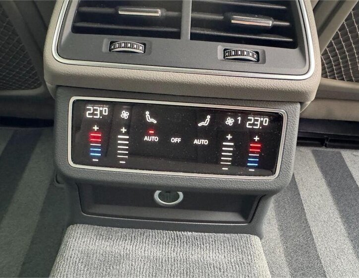 Audi A7 Sedan 3,0 l 210 kw