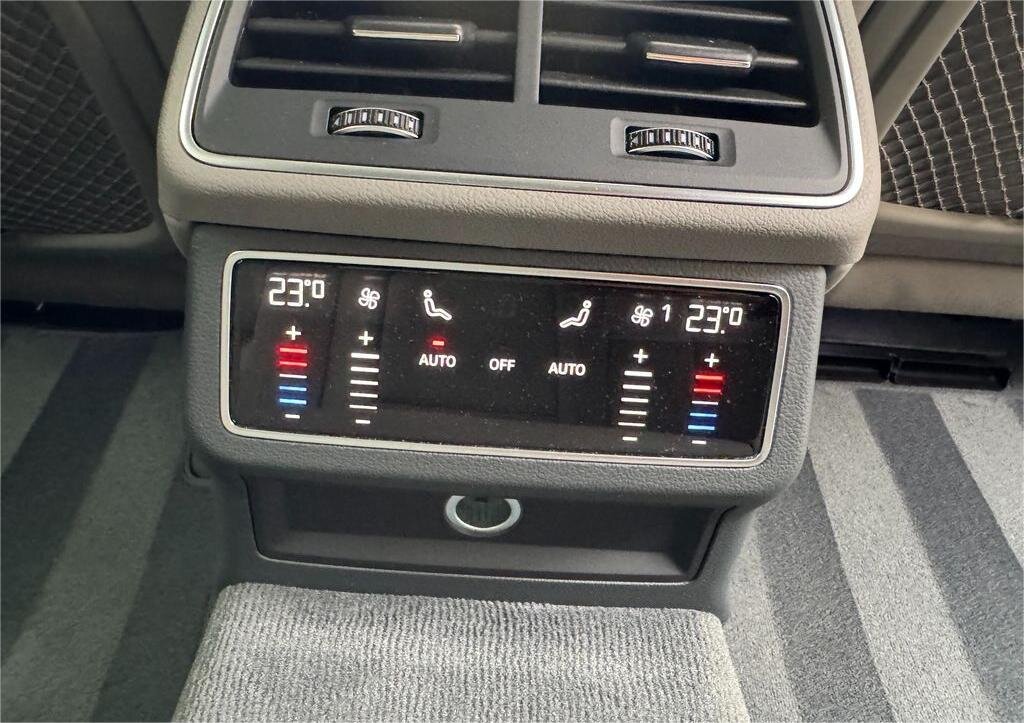 Audi A7 Sedan 3,0 l 210 kw