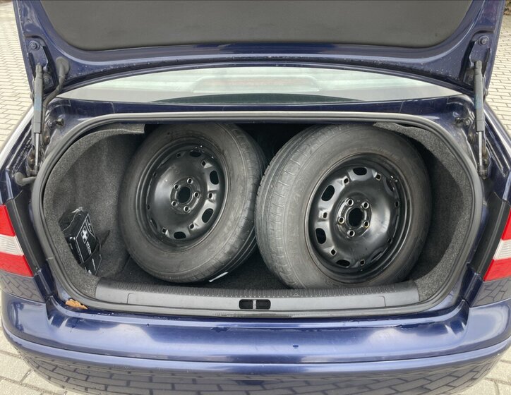 Volkswagen Polo Hatchback 1,4 l 55 kw