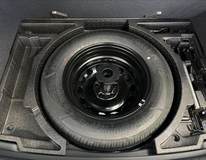 Škoda Karoq SUV / Terénní 2,0 l 85 kw