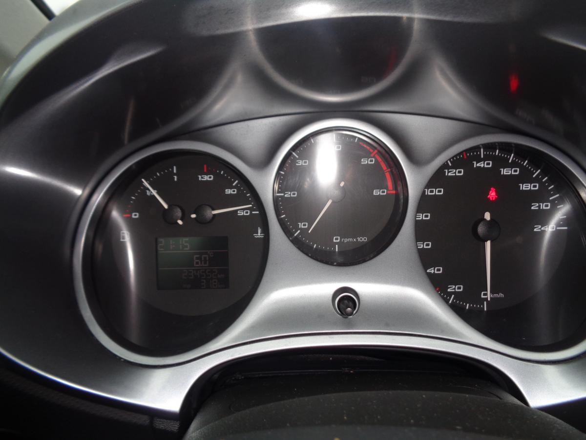 Seat Leon Hatchback 1,6 l 77 kw