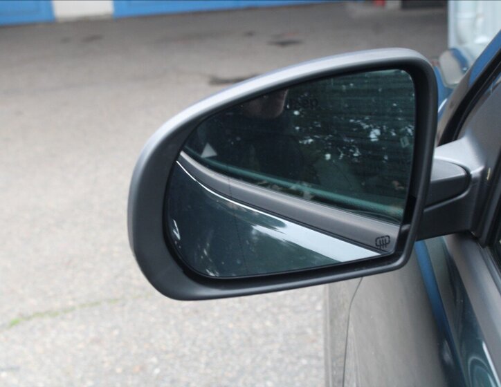 Jeep Compass SUV / Terénní 1,3 l 110 kw