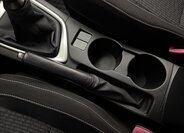 Toyota Auris Kombi 1,4 l 66 kw