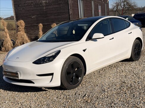 Tesla Model 3 Sedan / Limuzína 0,0 100 kw
