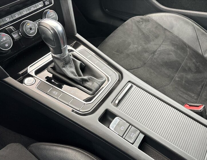 Volkswagen Arteon Liftback 2,0 l 110 kw