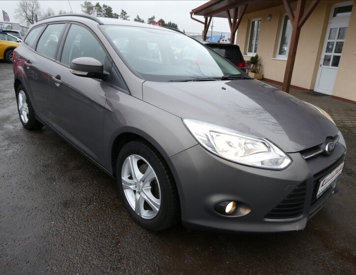 Ford Focus Kombi 1,6 l 92 kw