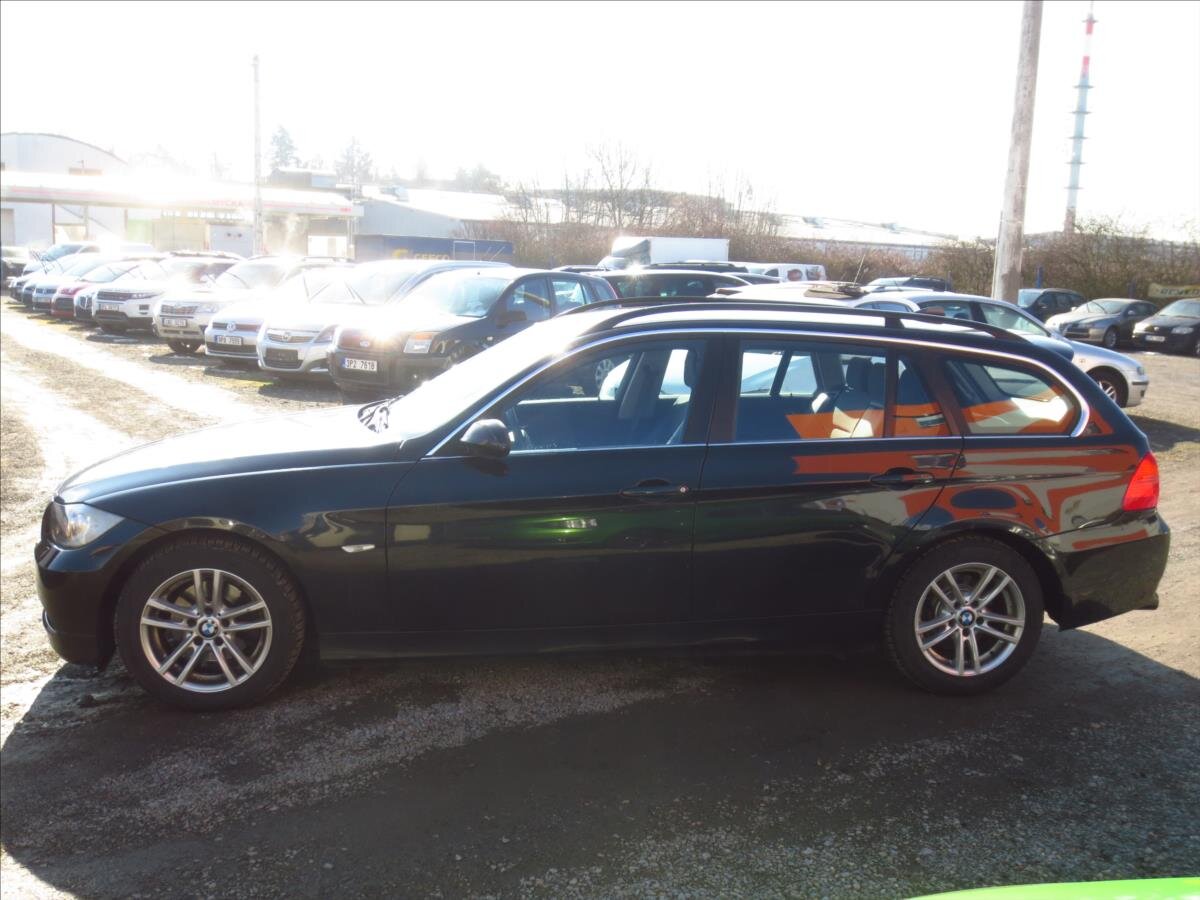 BMW Řada 3 Kombi 2,5 l 160 kw