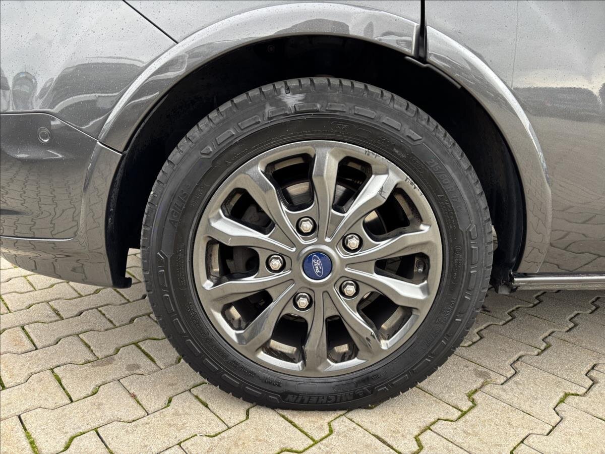 Ford Tourneo Custom Kombi 2,0 l 136 kw