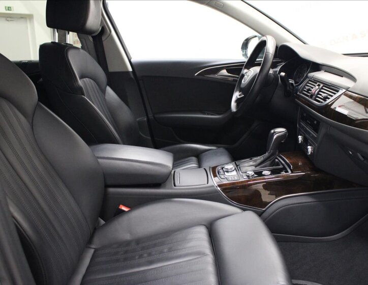 Audi A6 Kombi 3,0 l 160 kw