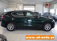 Alfa Romeo Stelvio 9