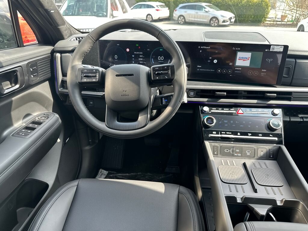 Hyundai Santa Fe SUV / Terénní 1,6 l 185 kw