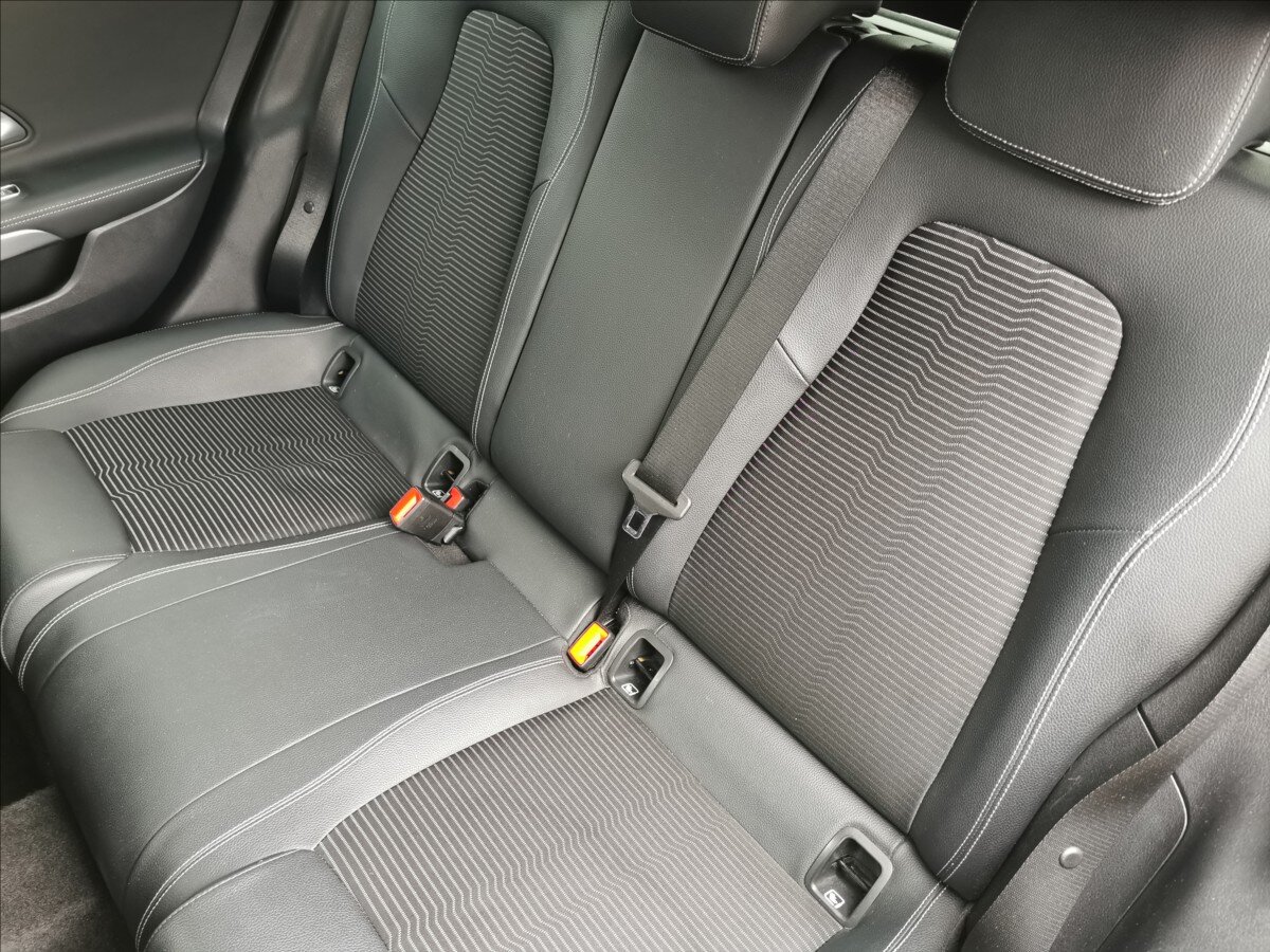 Mercedes-Benz CLA Kombi 2,0 l 110 kw