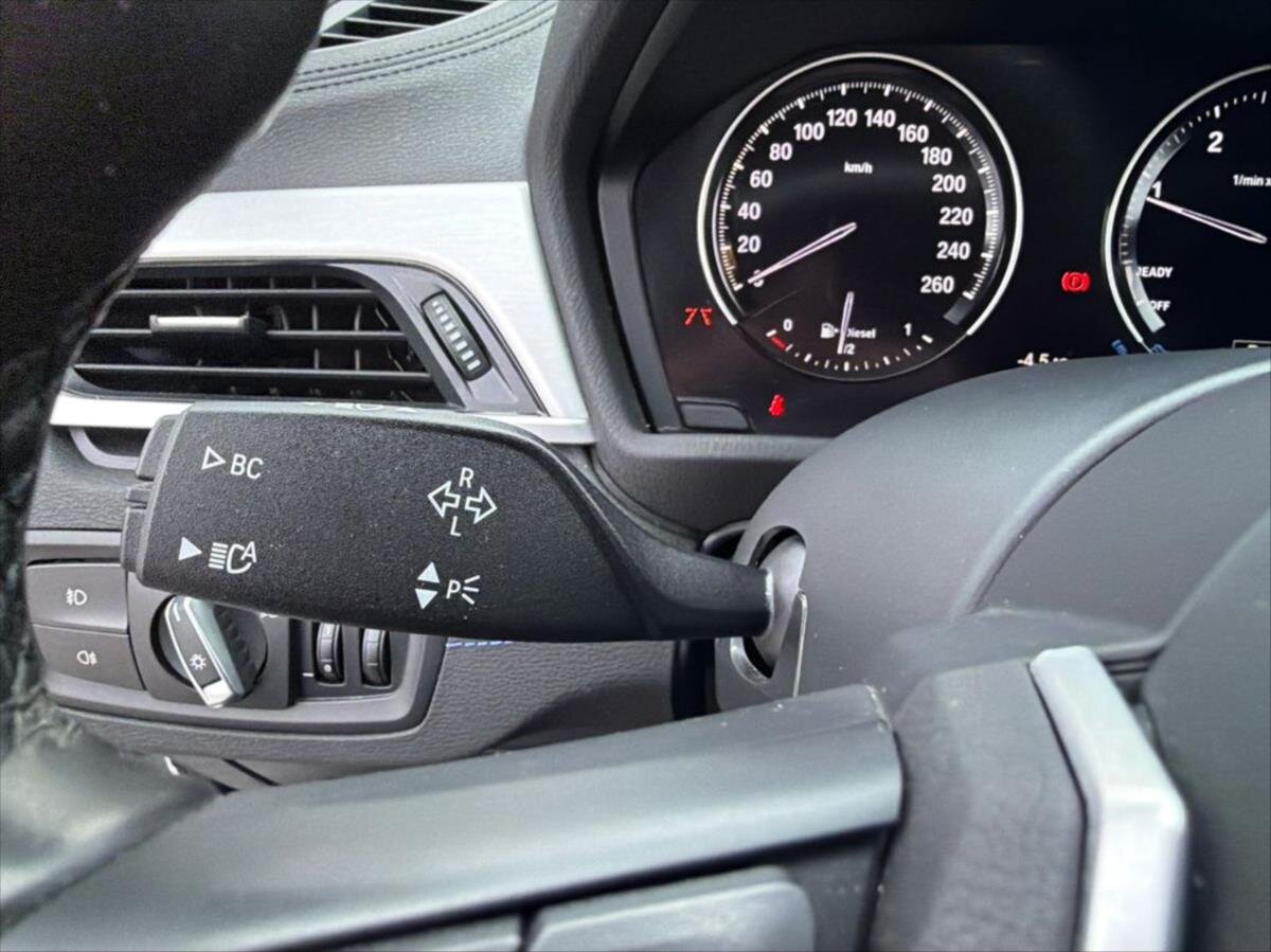 BMW X1 Kombi 2,0 l 140 kw