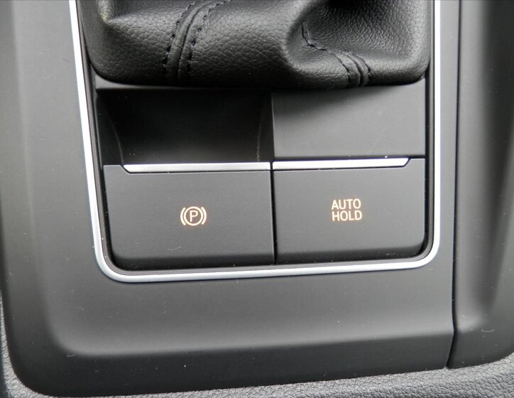 Volkswagen Golf Hatchback 1,5 l 110 kw