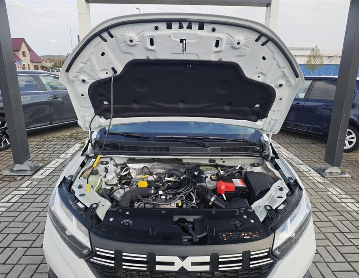 Dacia Sandero Hatchback 999,0 67 kw