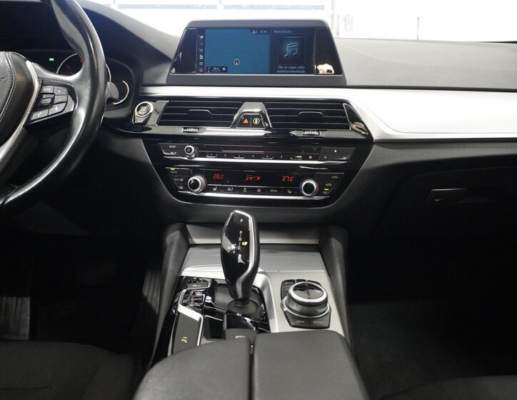 BMW Řada 5 Kombi 2,0 l 140 kw